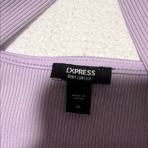 Express Body Contour Top - Picture 2 of 3